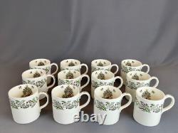12 Johnson Bros MERRY CHRISTMAS Transfer 3 Mugs MINT