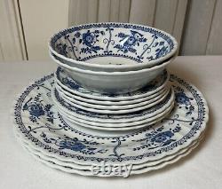 12 Pc Set Johnson Bros Indies Blue And White Flowers England Porcelain Plates