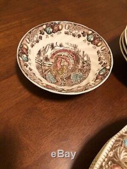 16 Pcs, Set for 4 Johnson Brothers His Majesty Turkey Dinnerware New and Mint