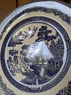 20 Piece Johnson Brothers England Blue Willow 4 Place Setting Ironstone EUC