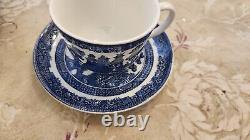 20 Piece Johnson Brothers England Blue Willow 4 Place Setting Ironstone NIB