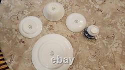 20 Piece Johnson Brothers England Blue Willow 4 Place Setting Ironstone NIB