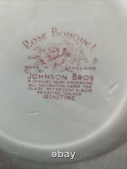 20 piece Johnson bros. Rose Bouquet Service for 4 20 piece Johnson bros. Rose Bouquet Service for 4