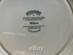 21 Pcs NEW VTG Authentic JOHNSON BROS 1940 Blue WILLOW DINNERWARE SET 4settings