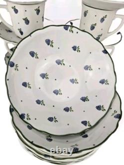 24pc Johnson Bros BERRIES 8-Cups & Saucers, 8-Coupe Cereal Bowls MINT RARE