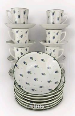 24pc Johnson Bros BERRIES 8-Cups & Saucers, 8-Coupe Cereal Bowls MINT RARE