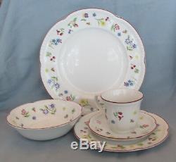 25 Pieces Johnson Brothers Fleurette-5 Place Settings-Dinner, Salad, Cereal, C/S