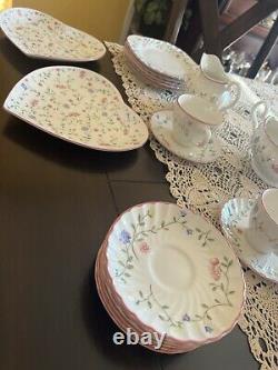 27 Pieces Johnson Bros Summer Chintz Dinnerware Set Dinner