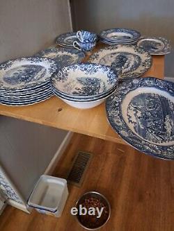 27pcs Johnson Brothers Coaching scenes 8 dinner plates, bowls, platters and more