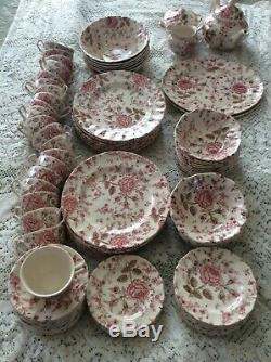 #2 Johnson Brothers Rose Chintz 20 Pieces Place Setting Service For 4 England