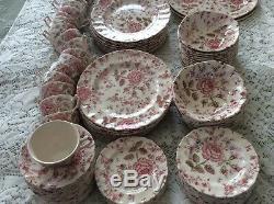 #2 Johnson Brothers Rose Chintz 20 Pieces Place Setting Service For 4 England