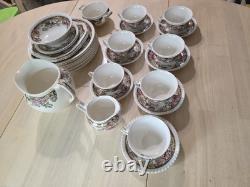 31 Piece Devonshire Johnson Bros England Fine China Pat No. 118579