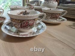 31 Piece Devonshire Johnson Bros England Fine China Pat No. 118579