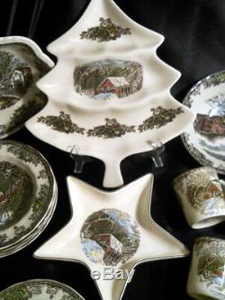 31 pieces Johnson Bros Friendly Village China Sev, 4 + Extras See Pics Mint