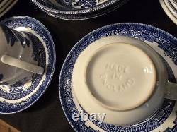 37 Piece Johnson Bros Blue Willow Svc For 6 Plus Hostess Pieces