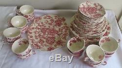 47 Pieces Johnson Brothers English Chippendale Pink/red China Dinner Plates