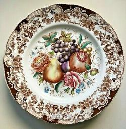 4 (+2)Vintage Windsor Ware Windsor Fruit Dinner Plates by Johnson Bros. England