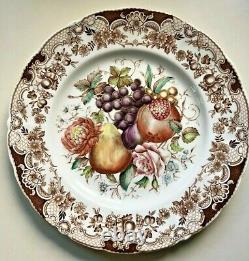 4 (+2)Vintage Windsor Ware Windsor Fruit Dinner Plates by Johnson Bros. England