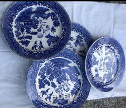 4 Vintage Japanese Johnson Bros Blue Willow Plates