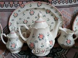 50 pcs Johnson Brothers Monticello China Dish set will split