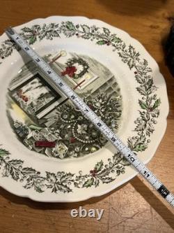5 Johnson Brothers England Merry Christmas Dinner Plates Holiday Scene
