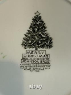 5 Johnson Brothers England Merry Christmas Dinner Plates Holiday Scene