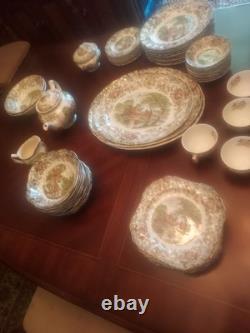 85 Pcs Set Of Johnson Bros Mill Stream China Set Excellent Condition