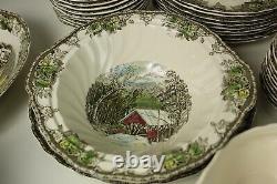 89 pcs Johnson Brothers FRIENDLY VILLAGE China Service for 12 + Extras ENGLAND