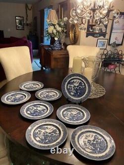 8vintage Johnson Brothers Blue Willow Dinner Plates Made In England