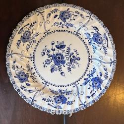9 Johnson Bros Indies Blue & White Made in England Dinner Plates 9 1/2 VTG