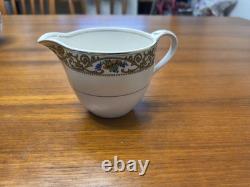 Amazing Set Of 62 Pieces Of Johnson Bros Pareek St. Cloud $3 Per Piece Delivered