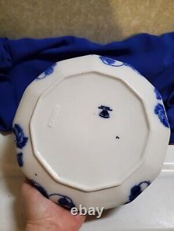Antique Flow Blue Cir 1900 Johnson Bros Eng Kenworth Ptrn Covered Dish