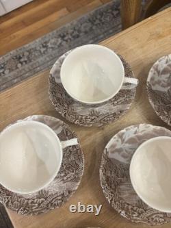 Antique Johnson Brothers Old English Countryside, 44 Pieces great condition