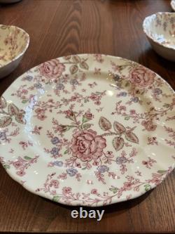 Brand New Johnson Brothers ROSE CHINTZ 20 Piece Set Dishwasher & Microwave Safe
