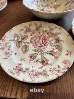 Brand New Johnson Brothers ROSE CHINTZ 20 Piece Set Dishwasher & Microwave Safe