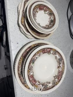Devonshire Bros England Patn# 11857 4 Dishes, 4 Small Plates, 6 Bowls, Total 20