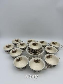EUC Barnyard King Johnson Bros. Turkey Thanksgiving 12 Cups & 11 Saucers