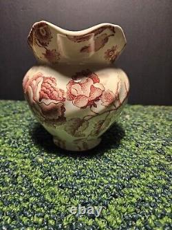 English Chippendale Johnson Bros 24oz Pink Red Floral Pitcher 1935-65 EXCELLENT