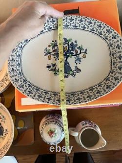 FULL Dinnerware Set for Four Johnson Brothers Sugar and Spice 24 Piece total