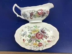 Fine 110 Pc. Service For 12 With Servers Johnson Brothers China Sheraton Pattern