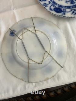 Flo Blue Holland Johnson Bros 2 Salad plates(have Chips)2 Dinner Plates Very Gd