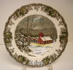 Friendly Village by Johnson Brothers DINNER PLATE 9 7/8 MADE IN ENGLAND S/5