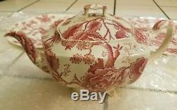 Gorgeous Pink Johnson Brothers English Chippendale Teapot with Lid + 2 Plates
