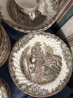 Heritage Hall Johnson Brothers China England Lot Of 50 Pieces