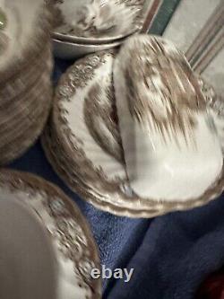 Heritage Hall Johnson Brothers China England Lot Of 50 Pieces