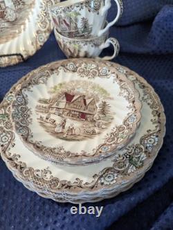 Heritage Hall/Johnson Brothers Dishes set Of 19