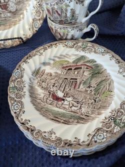 Heritage Hall/Johnson Brothers Dishes set Of 19