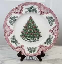 JOHNSON BROS Old Britain Castles Pink Christmas Green Tree 10.5 DINNER PLATE