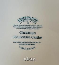 JOHNSON BROS Old Britain Castles Pink Christmas Green Tree 10.5 DINNER PLATE