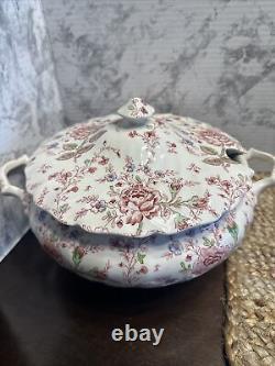 JOHNSON BROS ROSE CHINTZ SOUP TUREEN Pink Roses